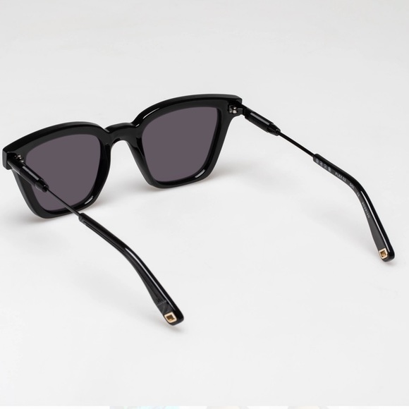 Indescratchables Flex 02 001 Black Sunglasses - Picture 4 of 7